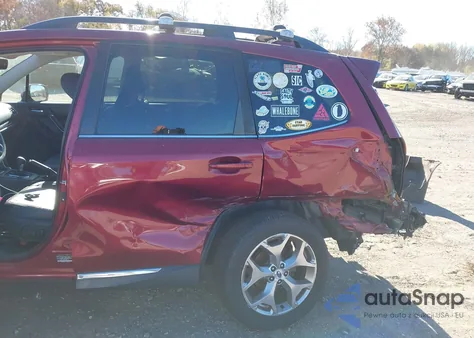 2017 Subaru Forester 2.5I Touring z USA, uszkodzony, nr VIN JF2SJAWC3HH431346